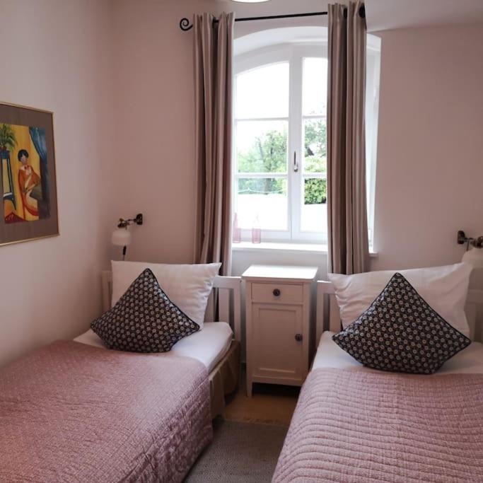 Ferienwohnung Gutshof In Seenaehe Дисен-ам-Аммерзе Экстерьер фото